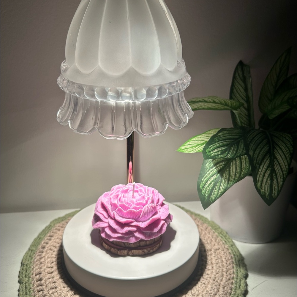 Handcrafted Peony Candle | Unscented